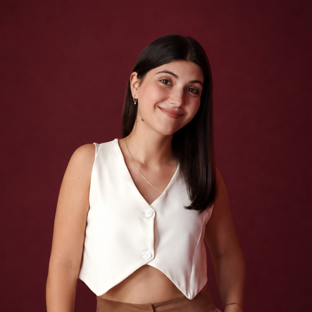 Agustina — Diseñadora gráfica en Punto Criollo